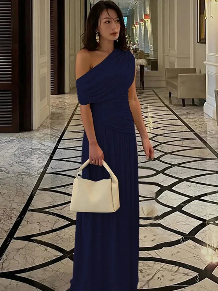 womens navy blue maxi dress Navy Blue Long Sleeve Backless Maxi Dress | Womens | 1X (Available in 3X, 2X, M, L) | 100% Polyester | Lulus | Holiday Dresses