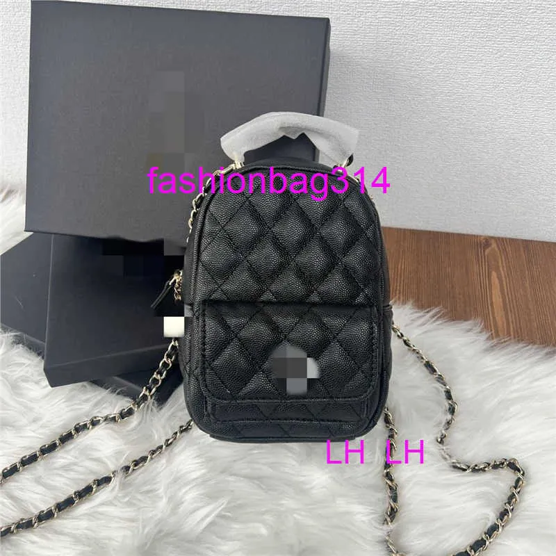 Handcrafted Quilted Mini Mini Leather Backpack... From  display picture 1