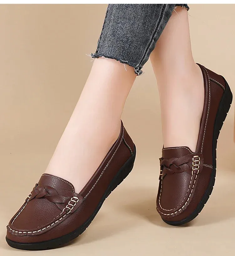 Mocasines comodos de mujer en piel zapatos planos blancos_voghion.com