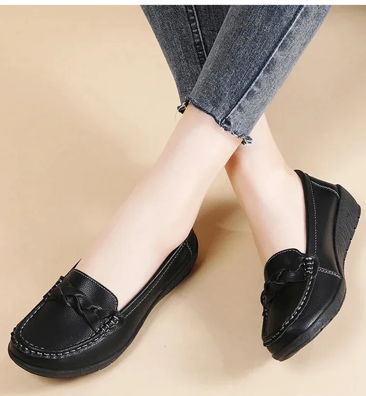 Mocasines comodos de mujer en piel zapatos planos blancos_voghion.com
