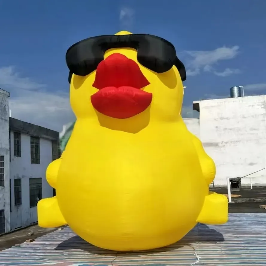 Canard géant gonflable de 4m pour le Merguez Tuning Show de vilebrequin