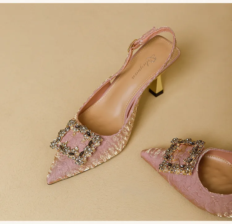 Women's Pointed Toe Crystal Buckle Slingback Heels Wedding Shoes_voghion.com