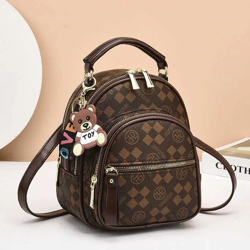 free shipping classic backpack mini site eu BÉIS 'The Backpack' in Beige Elevate your style with PhotoSport Backpack PRO 70L Bag Color:NAVY NATravel
