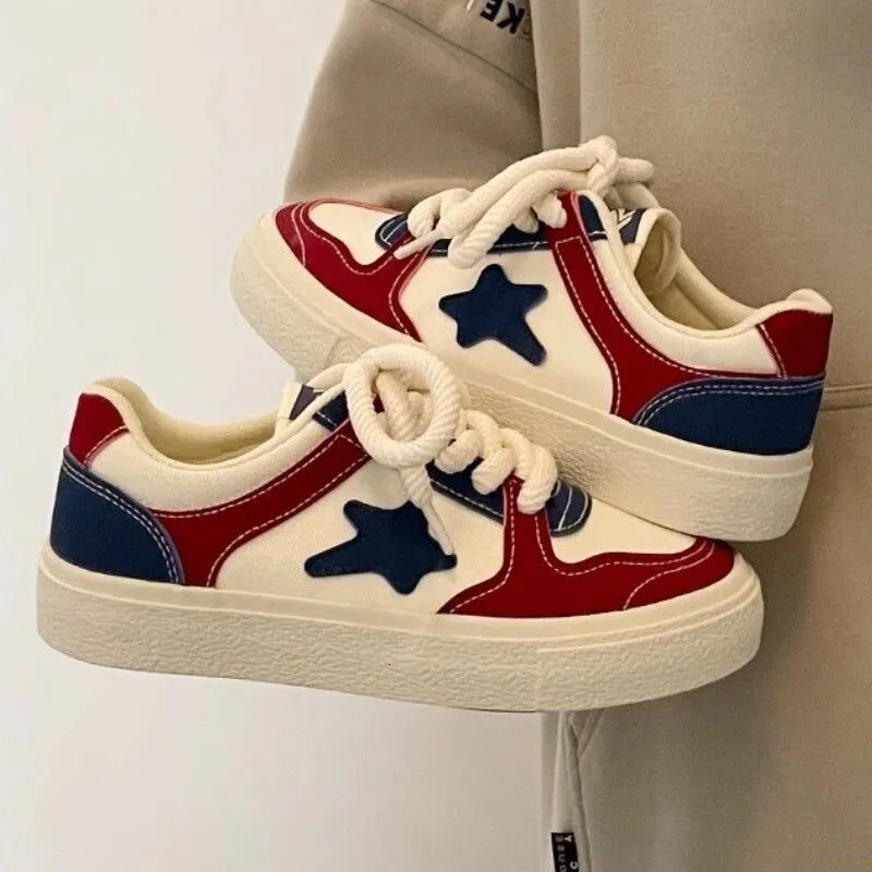 Womens Red Blue Star Patch Sneakers Thick Rope Laces Low Top Casual Shoes_voghion.com