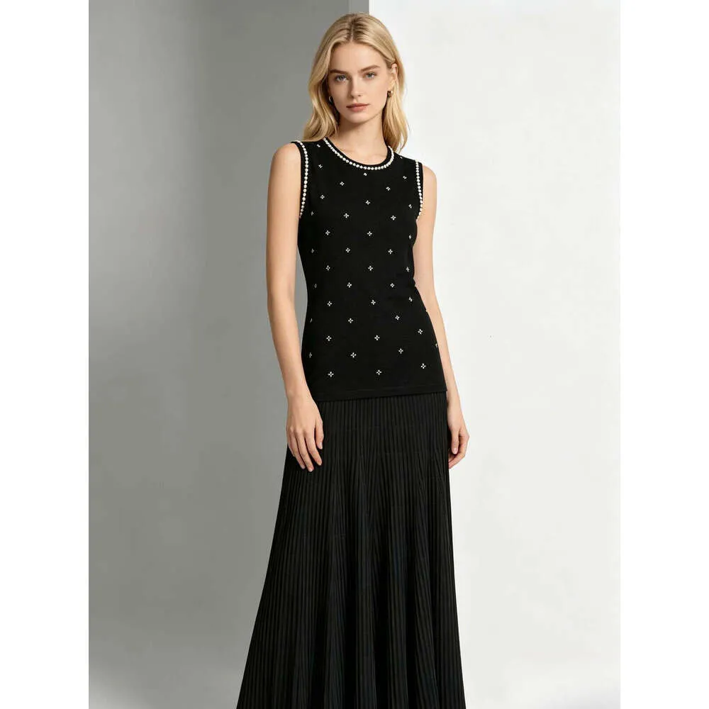 pearl trimmed knit dress Black A Line Maxi Sequin Maxi... From Bloom9732, Rs.4,778.28 In Bulk 072525-1