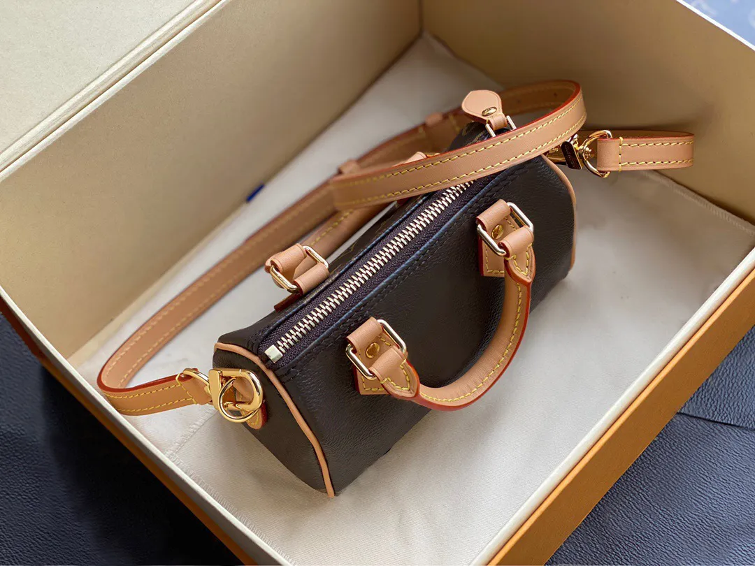Luxury Designer Nono Mini Handbag Womens Denim From