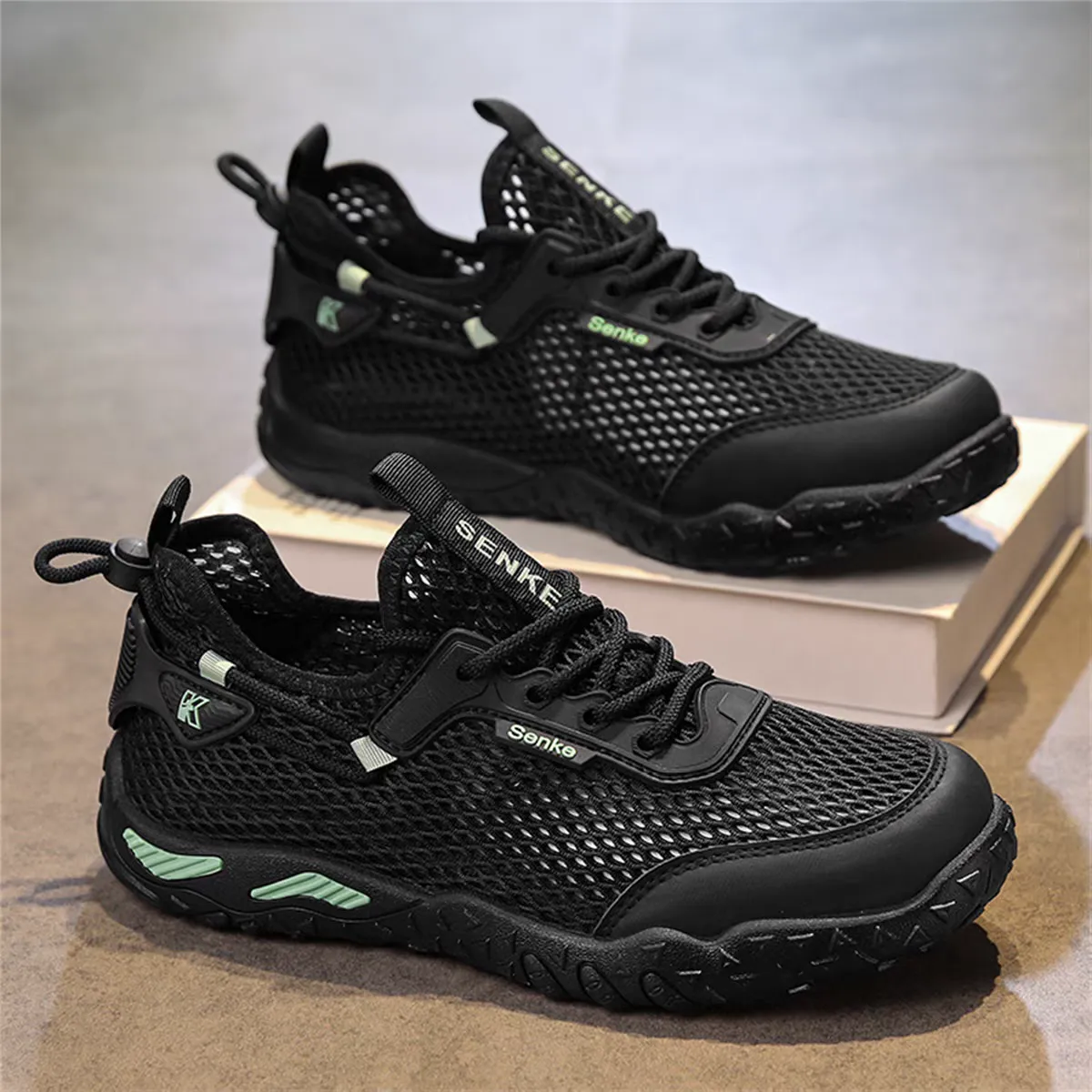 Herren Sommer 2026 Neue atmungsaktive, dünne, geruchshemmende, leichte Mesh-Schuhe mit Lochmuster – ideal für Freizeit, Sport, Laufen und Freizeit._voghion.com