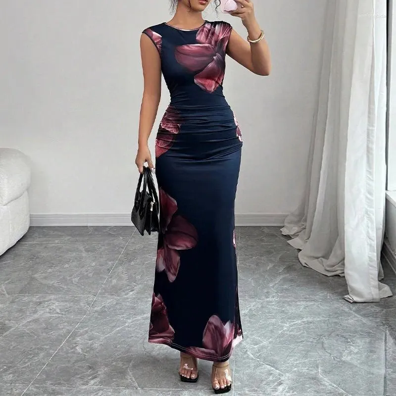 pretty long dresses Classic Evening Velvet Sleeve Off Shoulder Maxi Dresses Size:XXL - 17.5 Find cowl Fabric:Satin Professional Dress Code Business