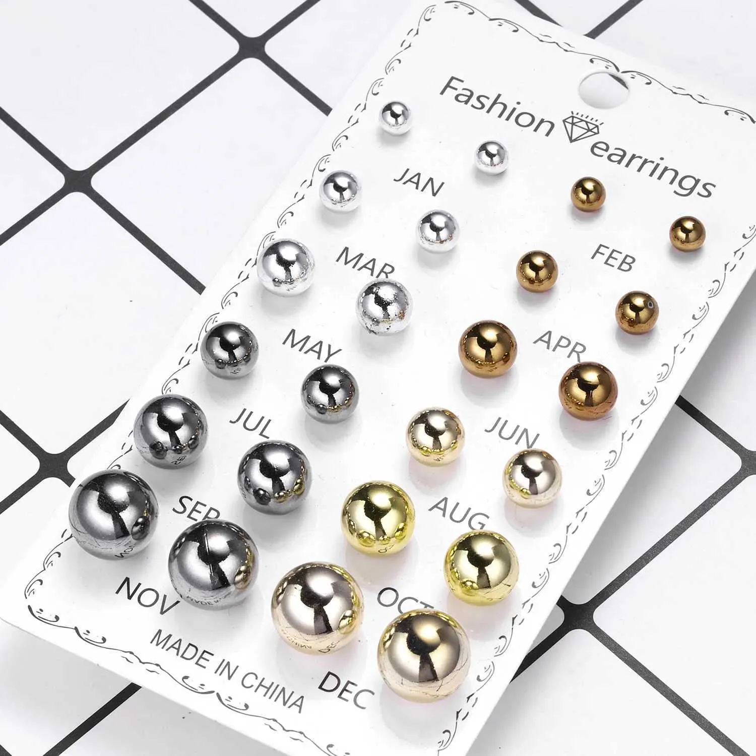 Set di 12 paia di orecchini a perno rotondi in cristallo per donna, con fiori, fiocco e sfera satinata, kit di gioielli per piercing._voghion.com