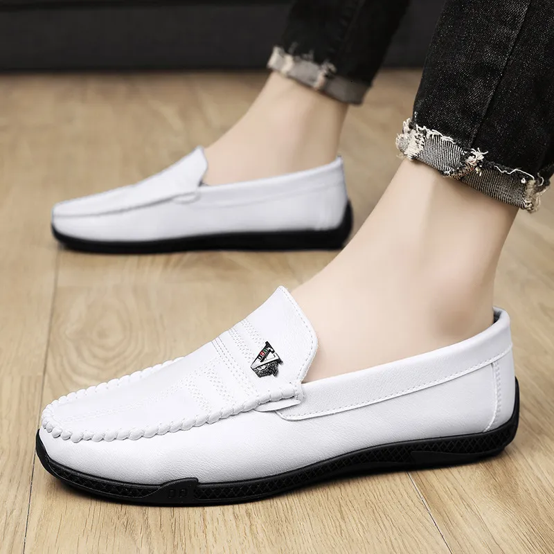 Schwarze Herren Slipper Aus Leder Für Büro Und Alltag_voghion.com
