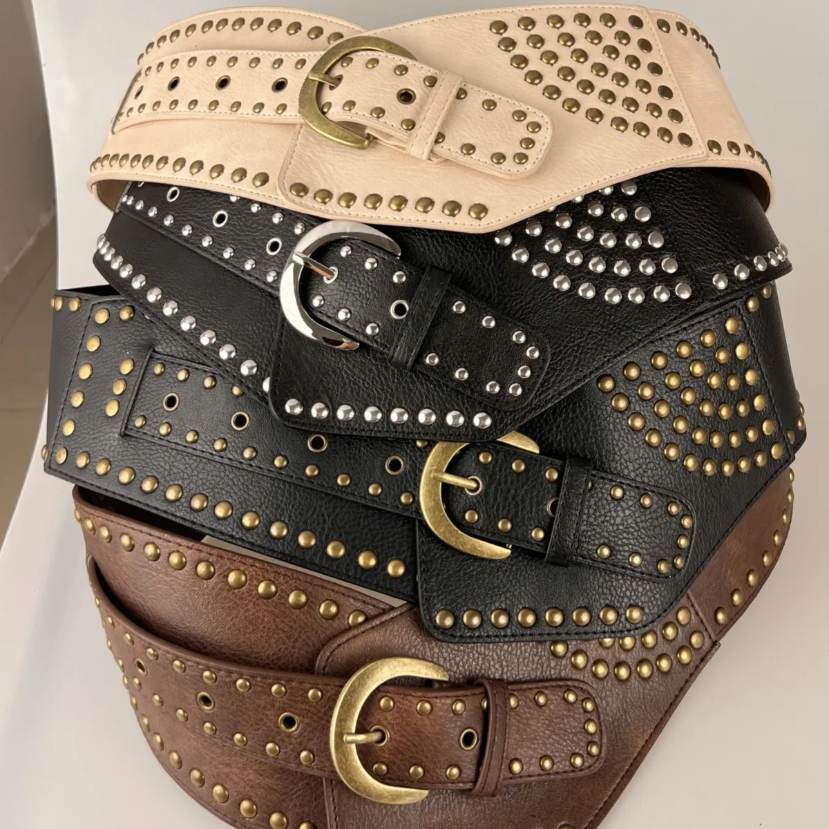 Brown Y2K‎ Waist Belt Y2K Brown Braided Leather Boho Hip Belt (S/M) - Imber Vintage main image 2
