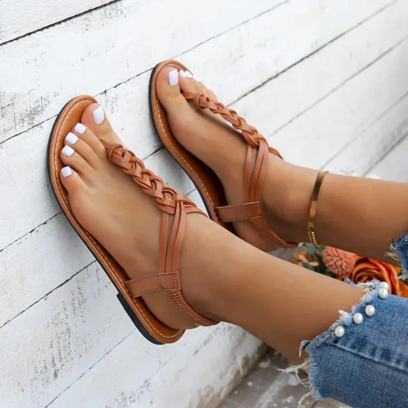 Fashion Flat Outer Wear Summer Toe Solid Color Cool Slippers Cross Border Large Size Womens Sandals 260528_voghion.com