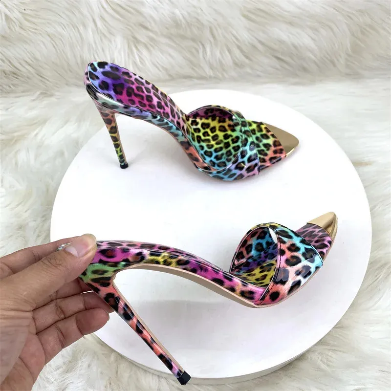 Women's Leopard Print Heeled Sandals Pointed Toe Stiletto Shoes_voghion.com