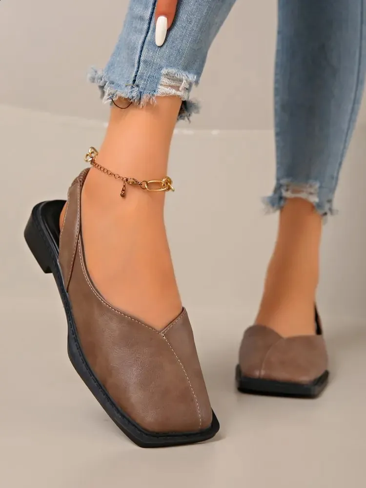 Women's Square Toe Low Heel Sandals Comfortable Summer Footwear_voghion.com