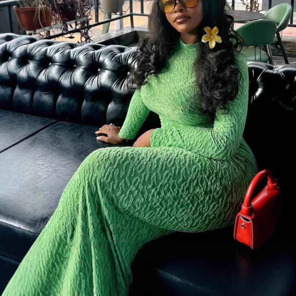 green bodycon maxi dress Elegant Maxi For Women ... From Trendwearwholesale, Rs.2,252.11 SIZE:L Reclaimed Vintage festival knit while the back zipper IT42/US6/UK10/M