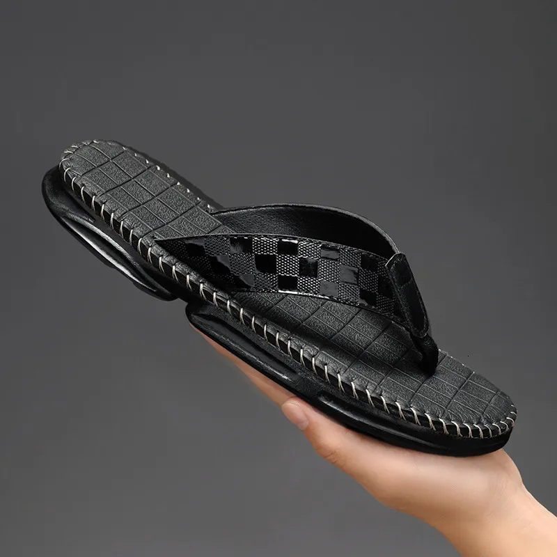 Men's Plaid Print Non-slip Beach Sandals With Toe Post Design_voghion.com