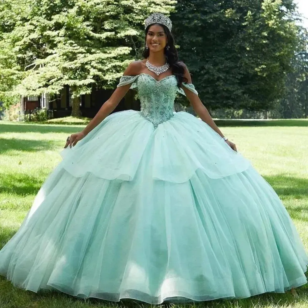 mint green princess dress Quinceanera Dresses With Bow Back Off Shoulder Ball Gown Sweet 16 Lace Appliques Beaded Special Occasion Wear Sequin Fashion