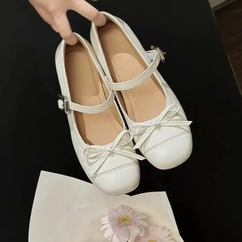 Mary Jane Single Summer Ronde Neus Schoenen met Lage Instap en Strikje. Antislip, Slijtvaste Kitten Heel Schoenen 260530_voghion.com
