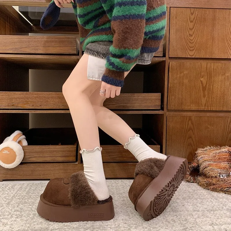 Womens Multi Non Slip Color Fuzzy Platform Slippers Suede Lined Closed Toe Winter Slides_voghion.com