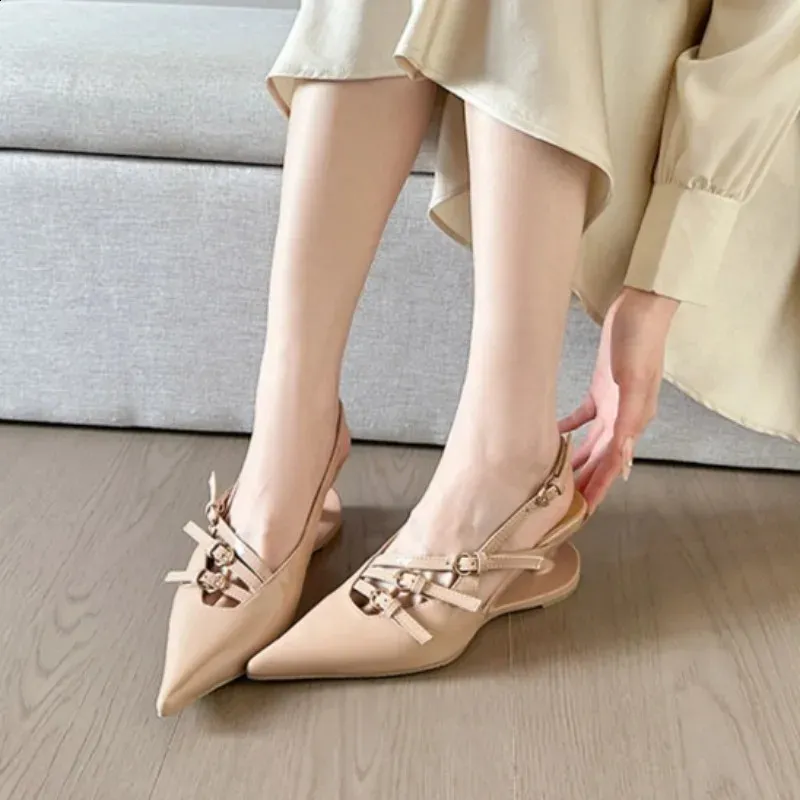 Sleehak sandalen zomer spitse neus ondiepe opening riemgesp enkele band antislip hakken 260530_voghion.com