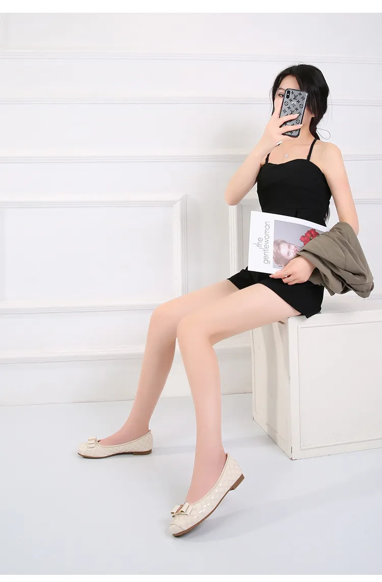 Damen Ballerinas Aus Gestepptem Lackleder Mit Schleife Und Absatz_voghion.com