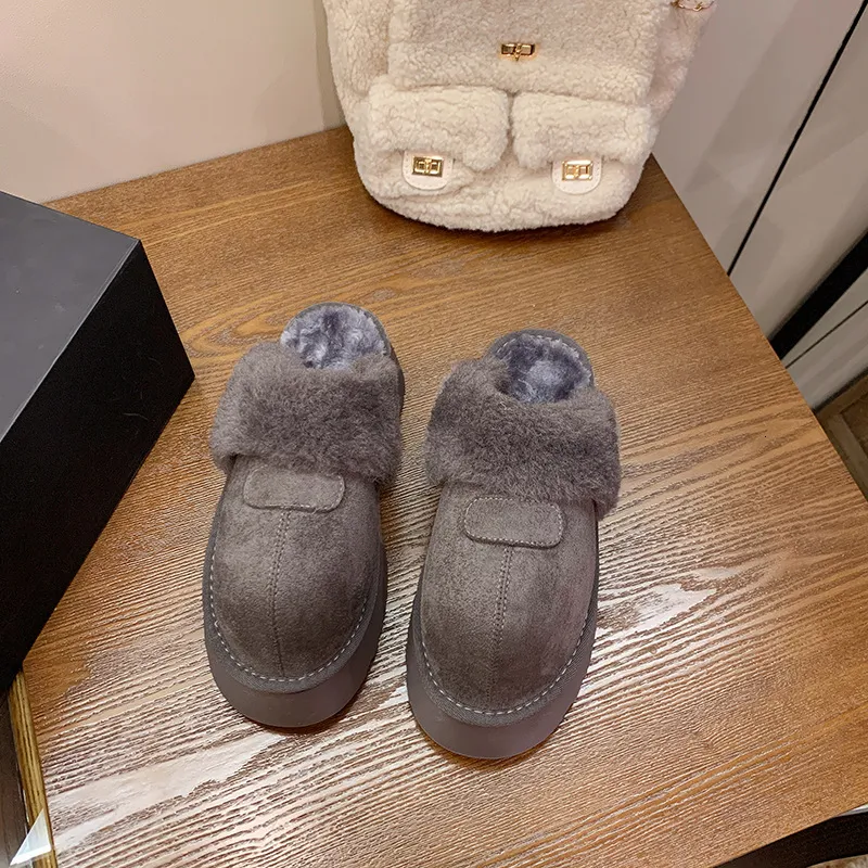 Women's Non-slip Fuzzy Platform Slippers Suede Lined Winter Slides_voghion.com