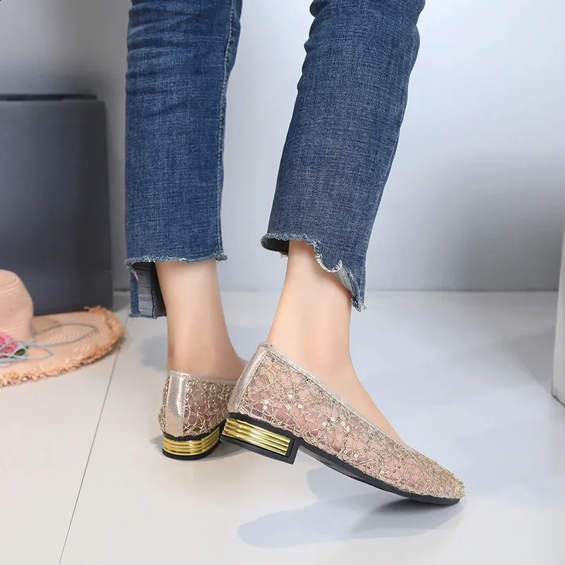 Fall Pointed Toe Shallow Mesh Breathable Non Slip Low Sequin Cloth Block Heel Single Shoes 260530_voghion.com