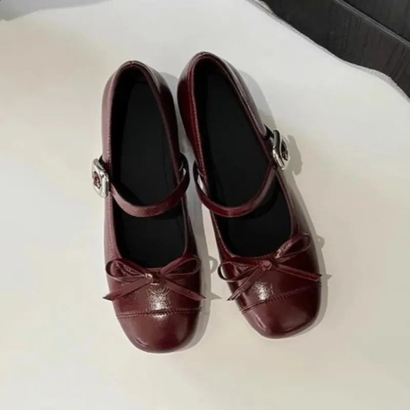 Mary Jane Single Summer Ronde Neus Schoenen met Lage Instap en Strikje. Antislip, Slijtvaste Kitten Heel Schoenen 260530_voghion.com