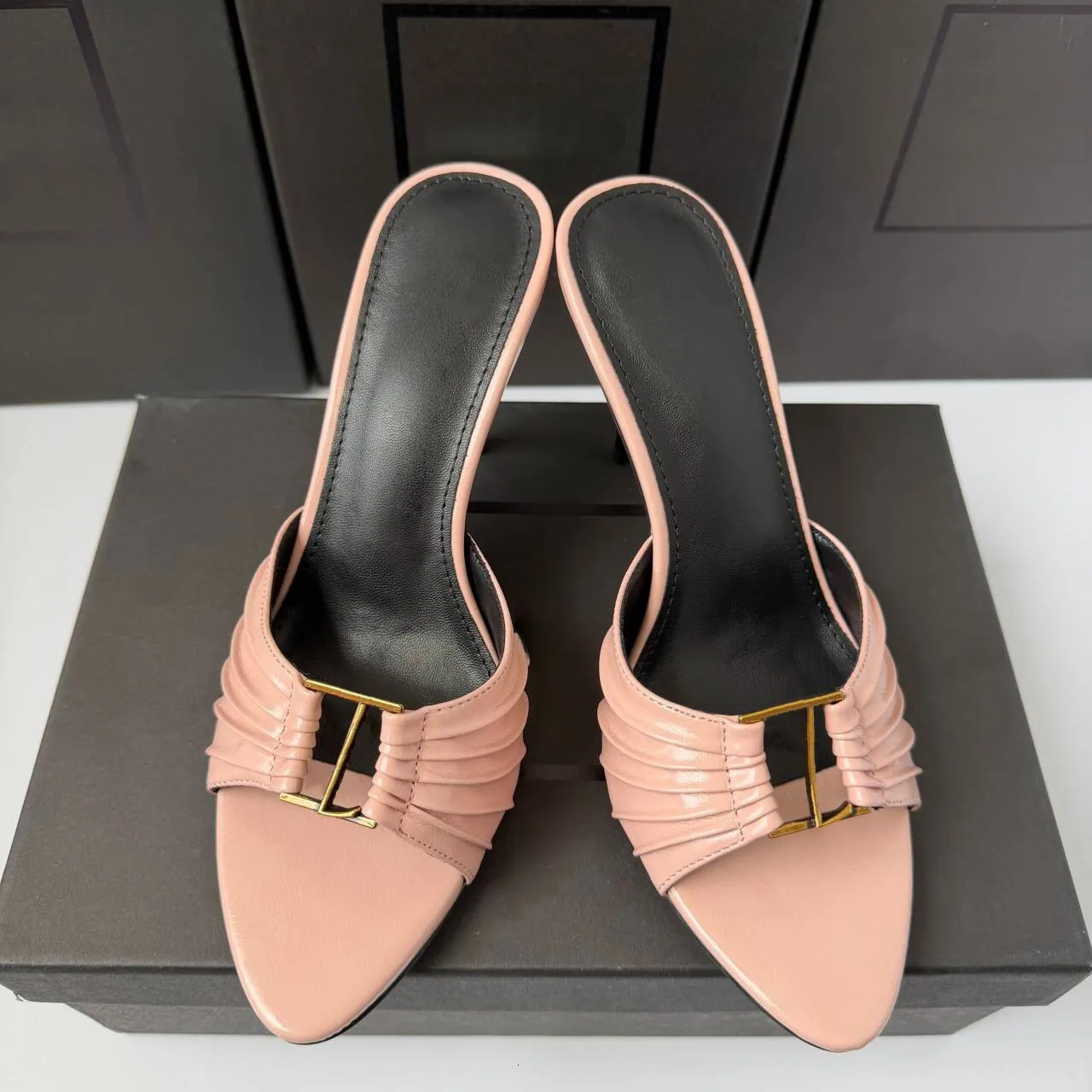 ladies yellow dress shoes Bloch Jason Samuels Smith Tap occasion:Casual Weekend <strong>STEP 3:</strong>  Additional Insurance:$17000 Total (+$600.00) Laced Shoe Inc offers Jean Paul Gaultier White