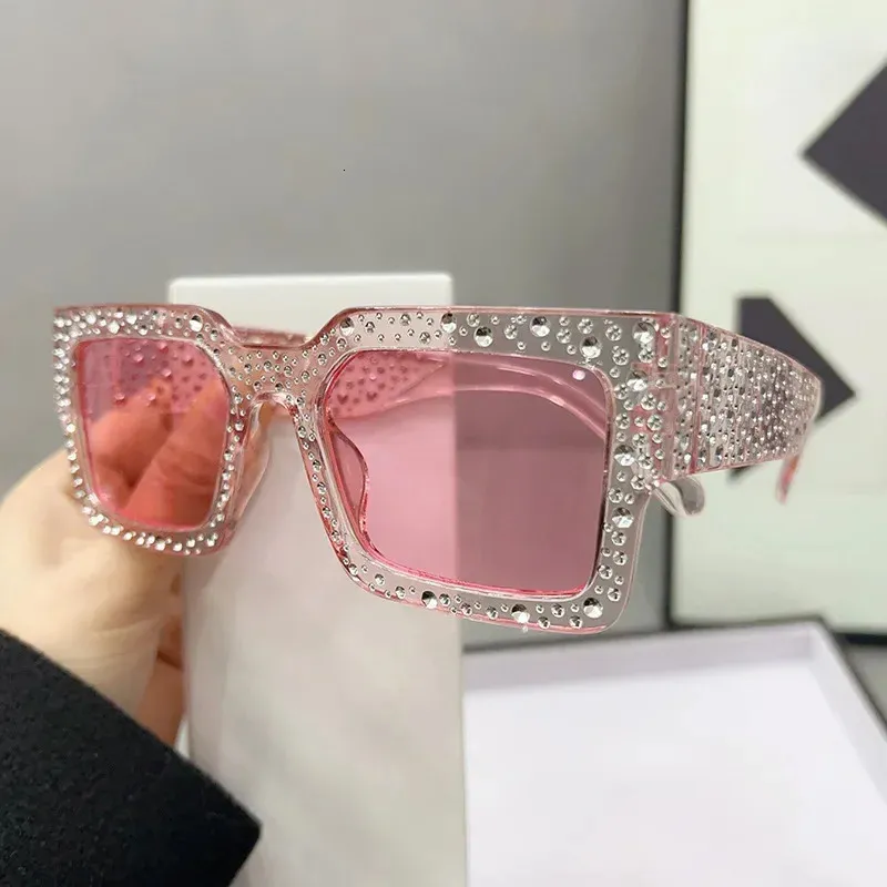 Women\'s Retro Square Rhinestone Sunglasses Bling Bling Glasses Retro Disco Sunglasses for Women, Oversized Square  main image 3