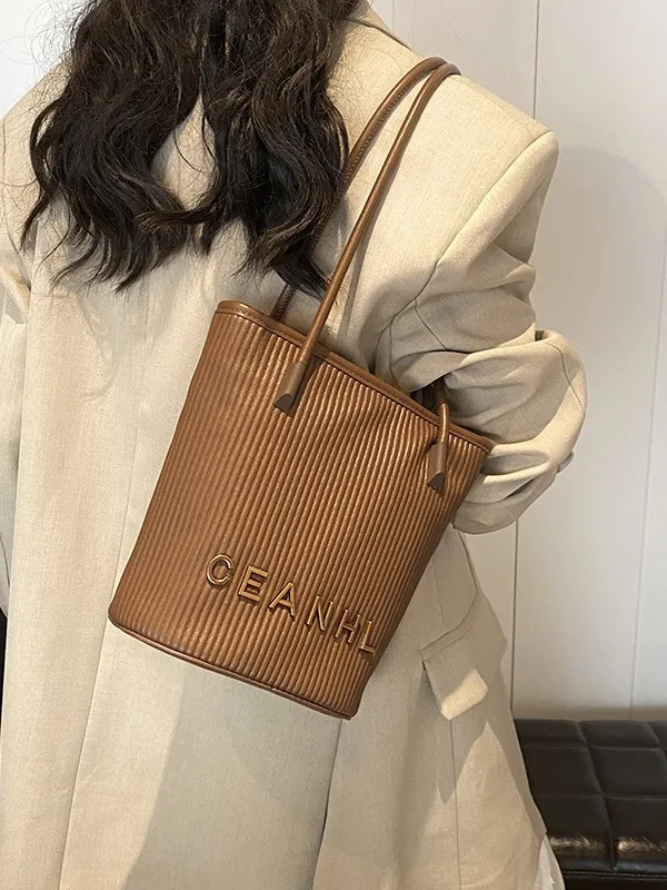 Hot Luxury Shoulder Bags Minimalist Handbag Low Key From Dhyohg