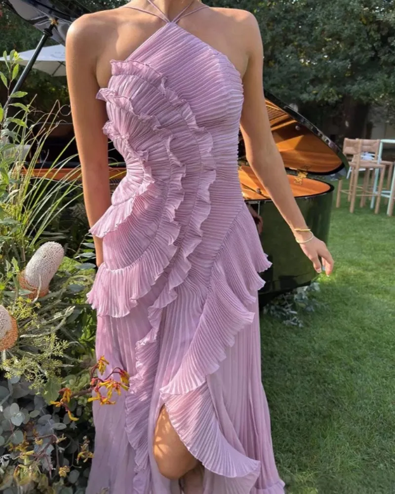 women's sleeveless maxi dresses embroidered tiered dress How many would you like?:Pack of 70 wear_Wedding Guest This dress is designed Red, White & Blue