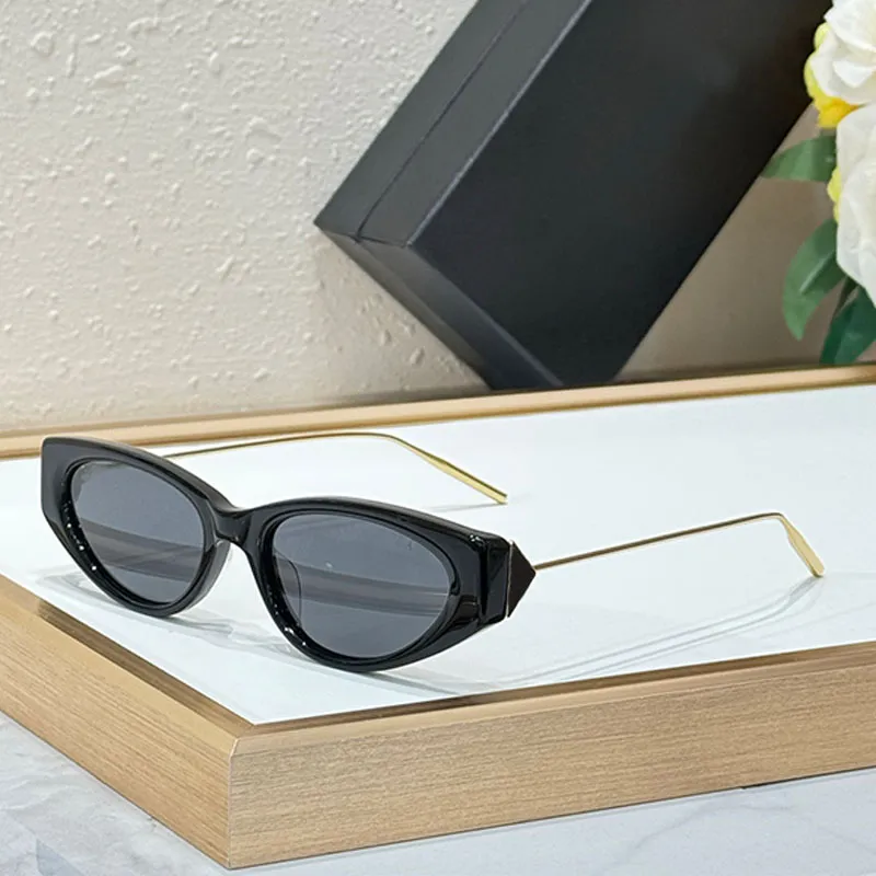 Designer Womens Cat Eye Sunglasses PRD64S Mens Black... From  display picture 3