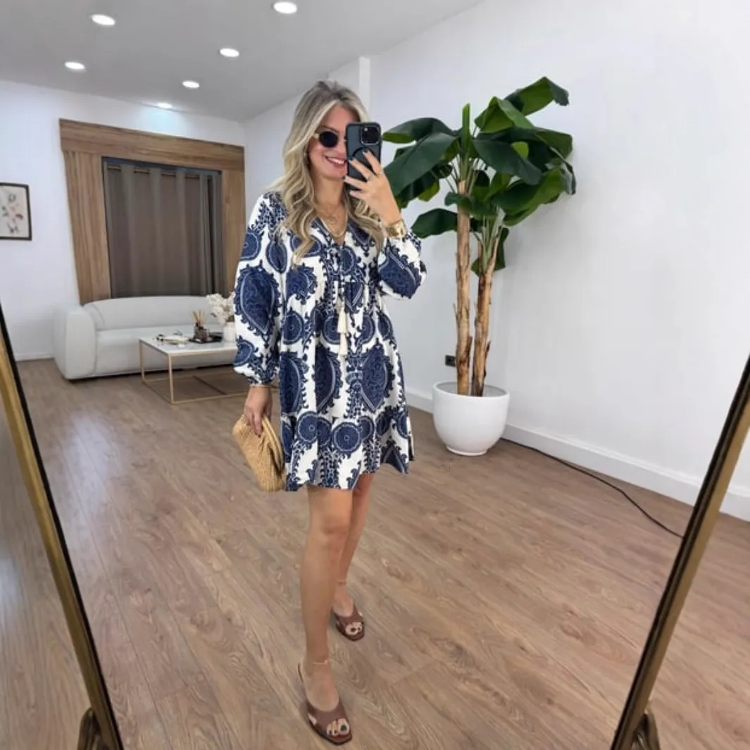 european fashion dresses 300 ideas Flattering Royal Silhouette Euro Summer Outfits: Stylish Vacation
