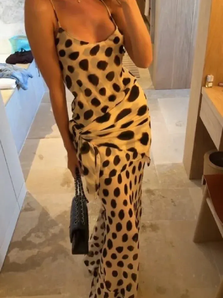 retro bodycon dress Polka Dot Sling Maxi Woman Sexy U-neck Sleeveless Waist-cinching Dresses 2026 Summer Party Vacation Robes 260709 Size:8 Petite Fitted Medium Stretch Women Style:AP1E213222 Strapless tulle tiered ruffle