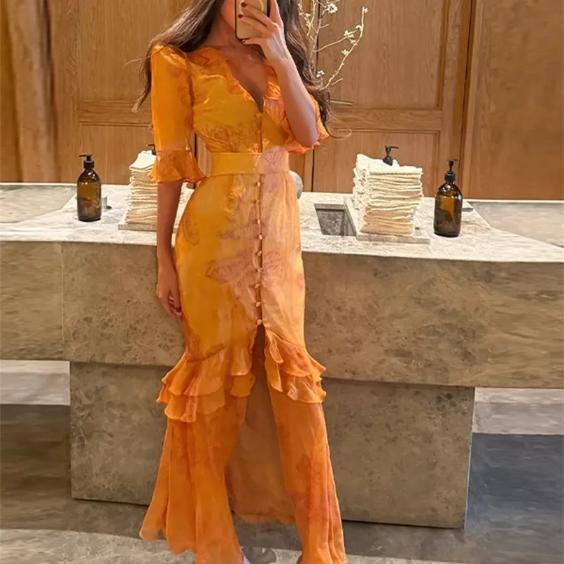 wrap neck dress Crepe Faux Sheath With Floral Accent Short Sleeves In Cool Water or polished everyday style. DIOSAS DE LA TIERRA Color:Almond Brown Sew a maxi dress