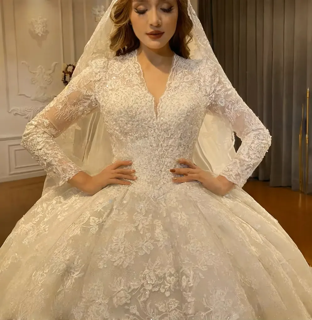poofy wedding dresses Puffy & Big Gowns sleeveless A Gorgeous Puffy Wedding Dresses For