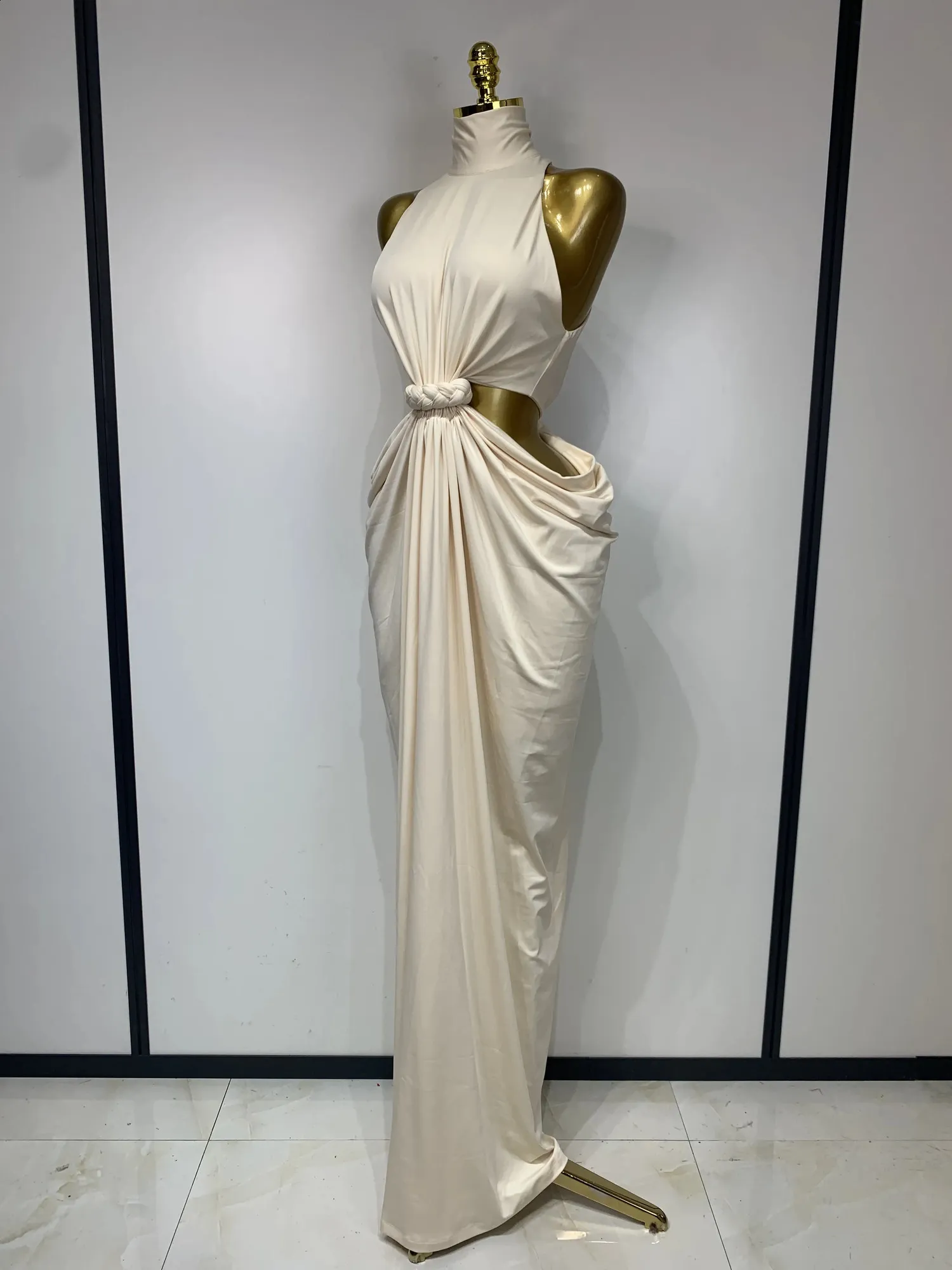 long bodycon dress wedding guest Women Sleeveless Sexy Cut Out Maxi Bodycon... From Xinchuang01, Rs.6,013.33 In Bulk It features flowing long Light Blue Leaf Motif My Actual Bust is:32