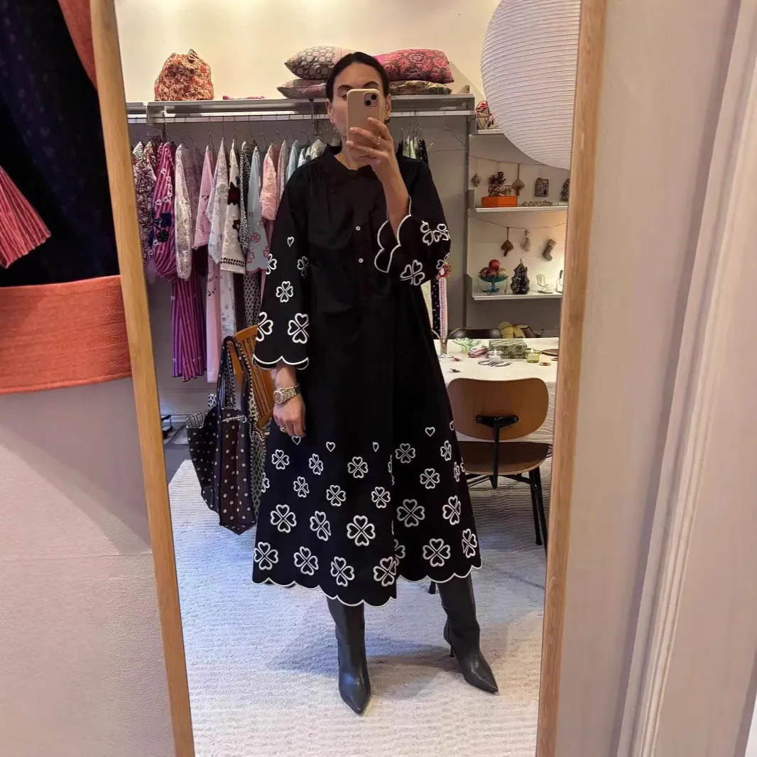 danish dress designer niche S 225 summer new vintage embroidered four-leaf clover loose-fitting women's clothing round-neck half-button long Size:110 Scandinavian style boho chic wedding dresses Realisation Par Christy Brown