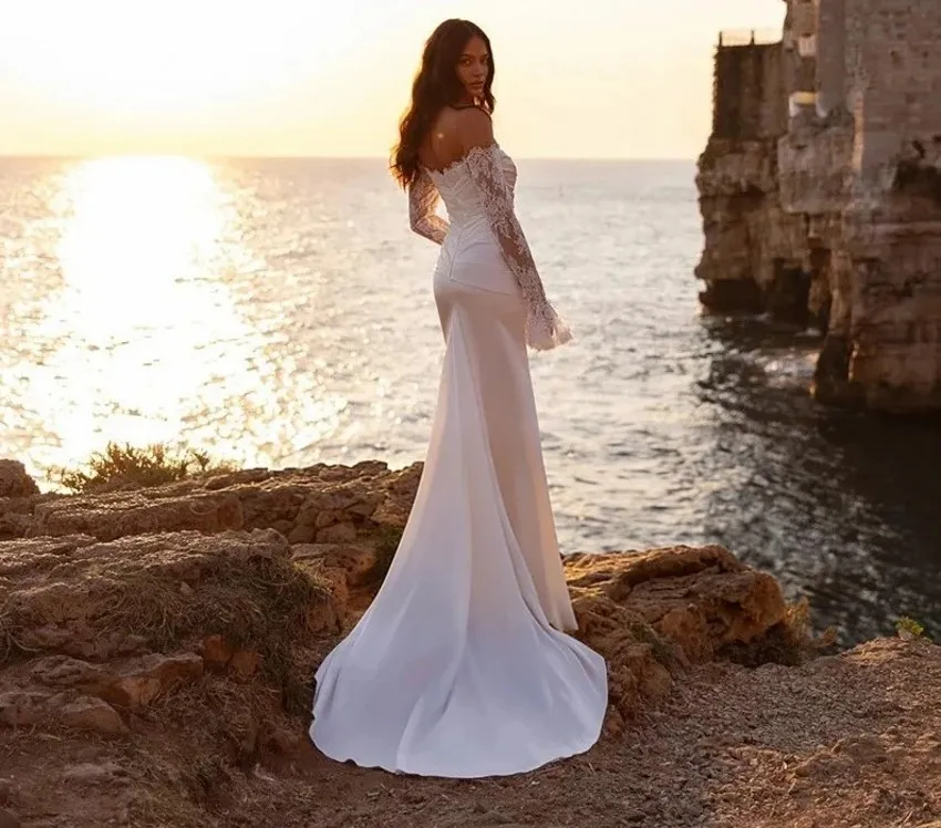 women's sweetheart full lace beach wedding dress mermaid bridal gown Sexy Long Sleeves... From Donnaweddingdress12, Rs.12,152.76 Light Blue V-Neck Lace