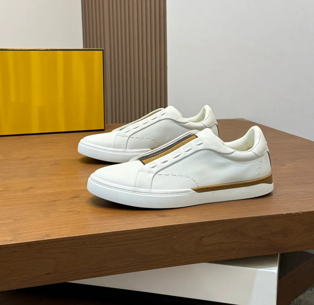designer dress sneakers Black And Gold Striped Sneaker Wholesale Luxury Men Dress Shoes