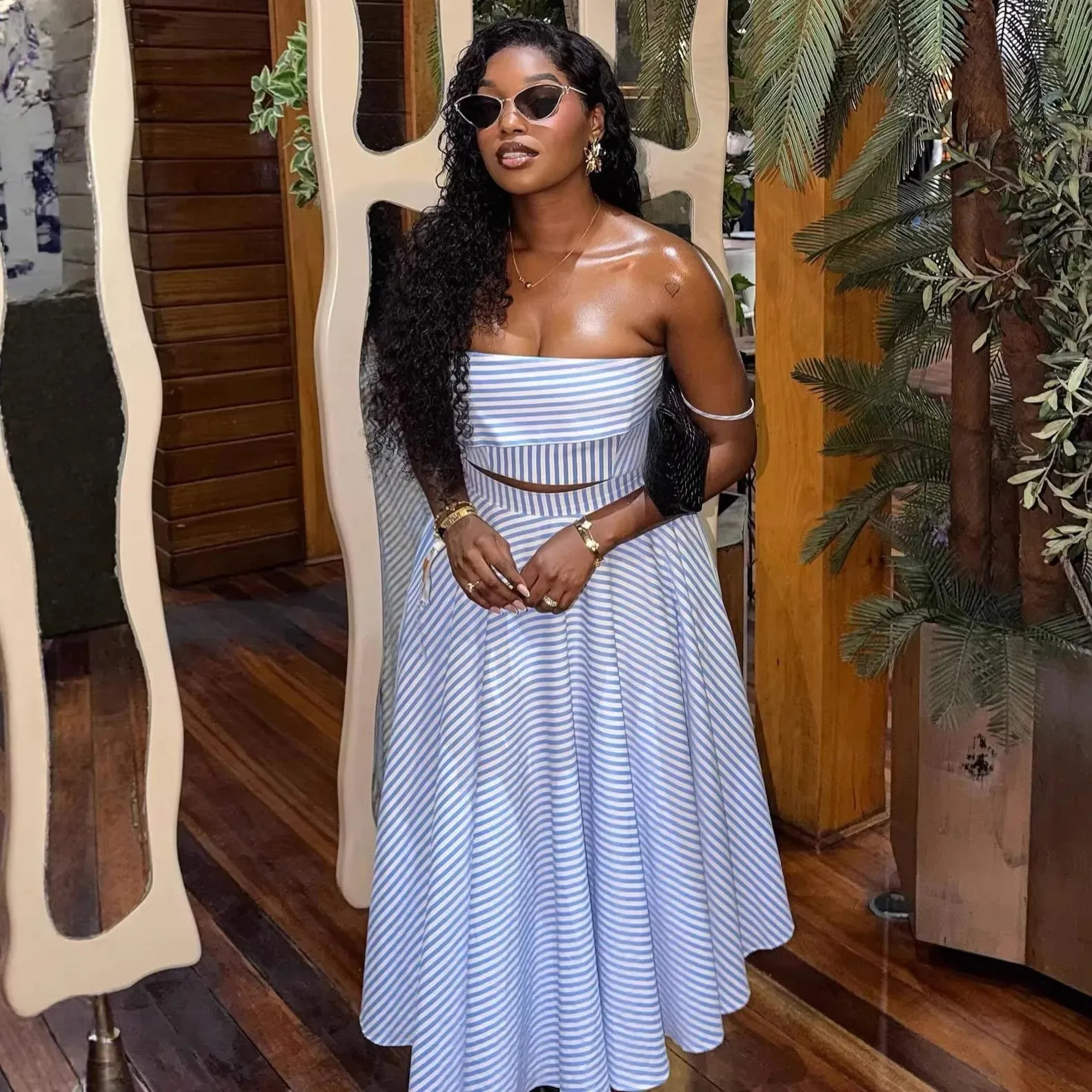 autumn winter dresses Womens Solid Color V Neck Ruffle Sleeve Dress Mid Length Long Sleeve Dress Maxi Summer at Amazon Women's Clothing store priority-05-pompadour-garden-rosella-baby-dress-moonshine-cream Color:Guava 10 years later, the