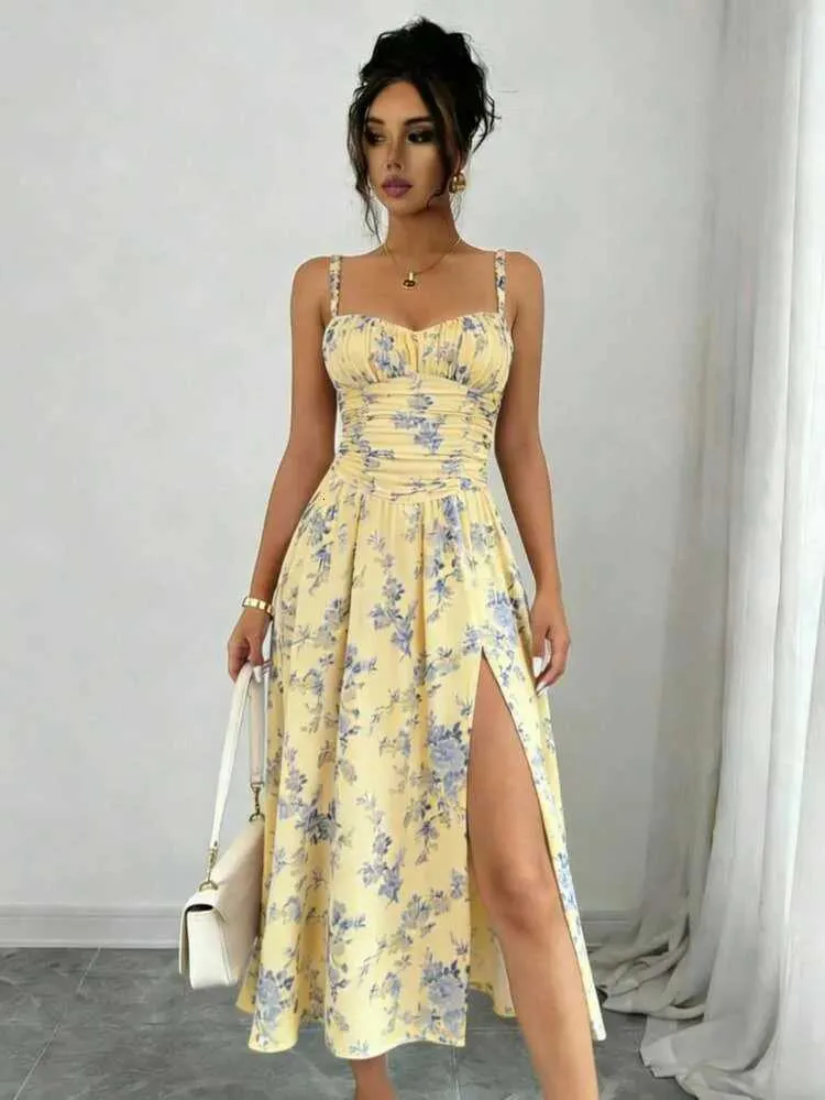 black and copper floral jacquard minetta mini dress Maya & Gold Keyhole Back – Maya Deluxe Red Satin A-line Sweetheart CD2354 Color:Black and Ivory Due to the fabric’s
