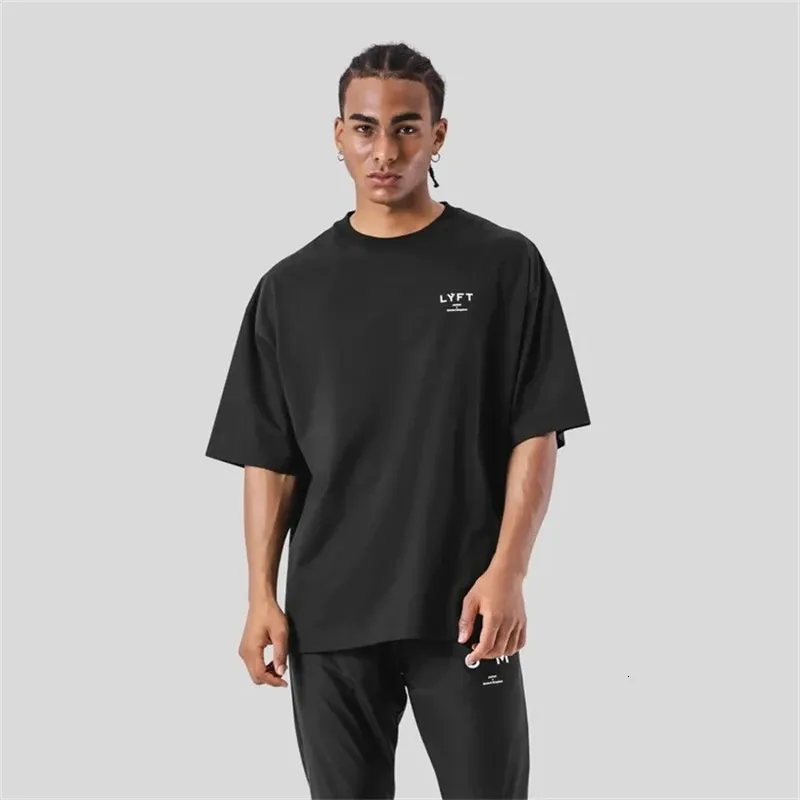 Wholesale One Point Lyft Big Print Mens Running Gym Fitness