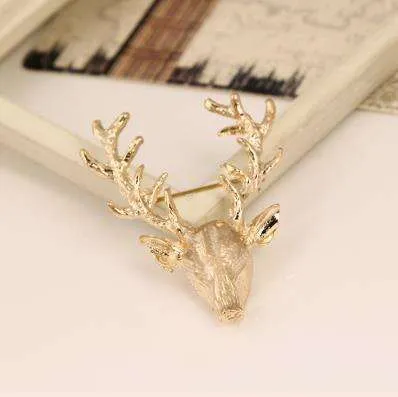 Elegante broche in de vorm van een hertenkop met gewei_voghion.com