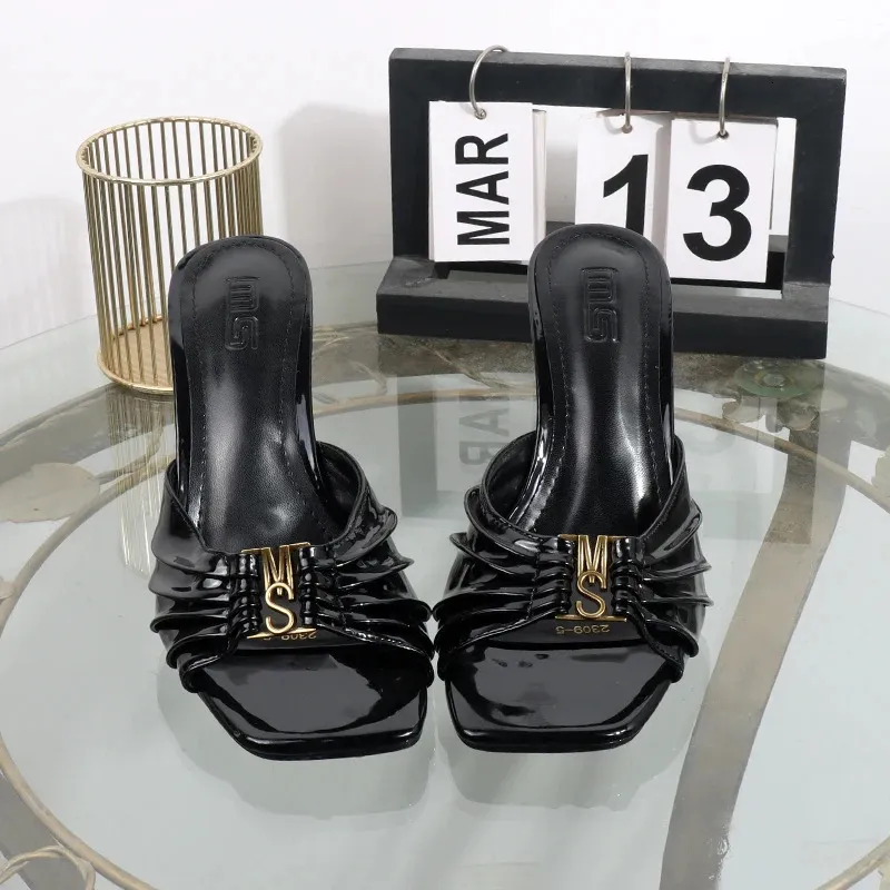 Elegant Women's Pleated Open Toe Sandals For Summer Parties_voghion.com