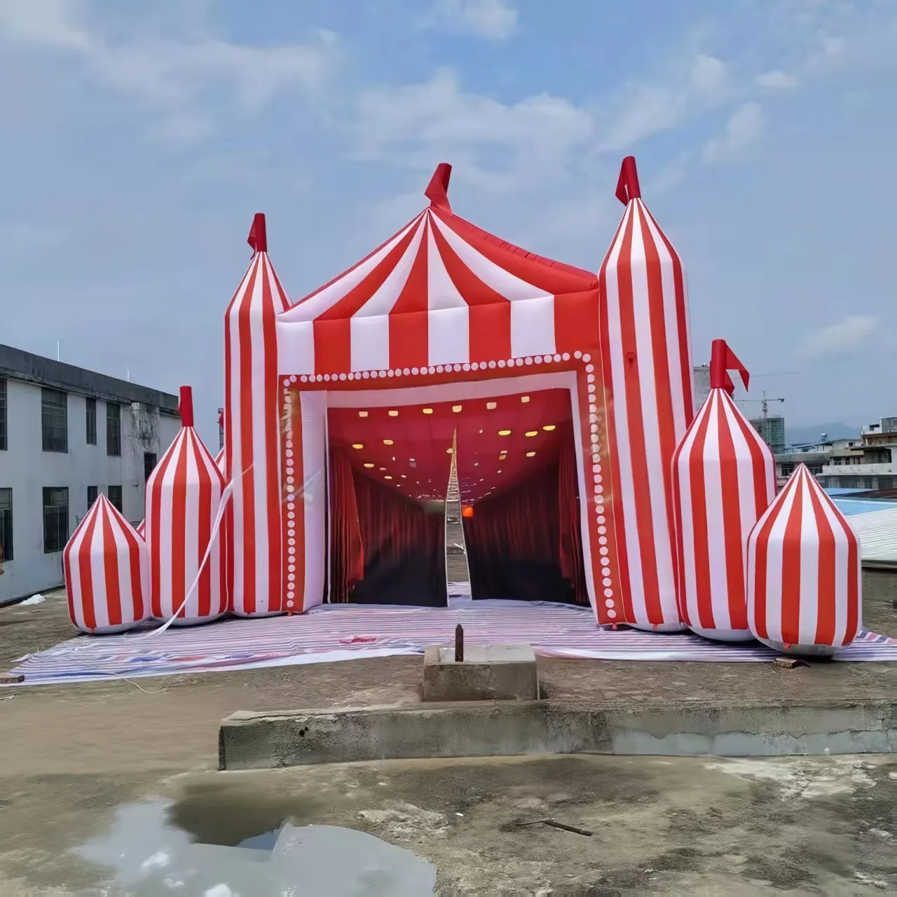 Inflatable Circus Archway Red And White Balloon... From Longdidi ...