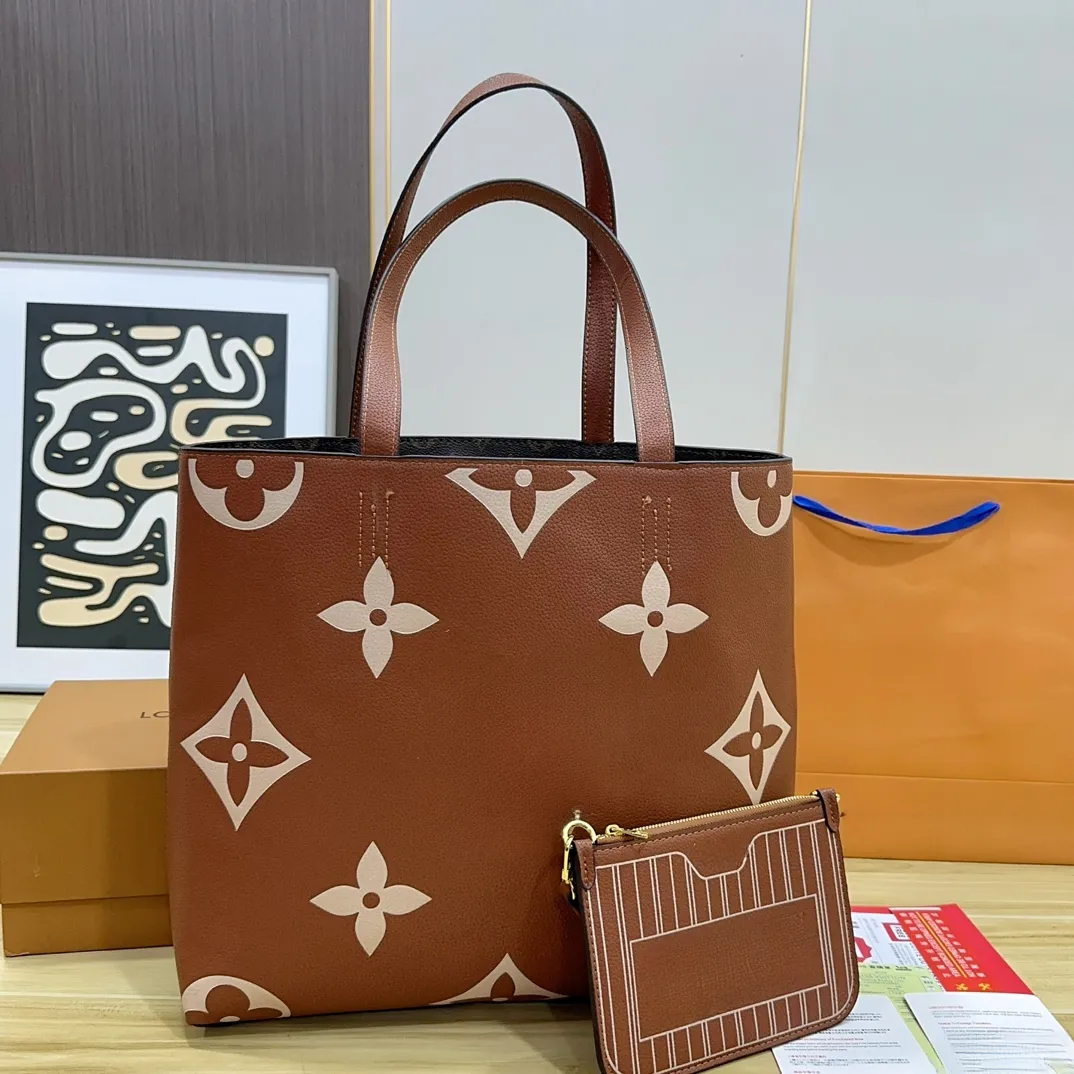High Quality Tote Monogram Tote Bag Capacity Leather From