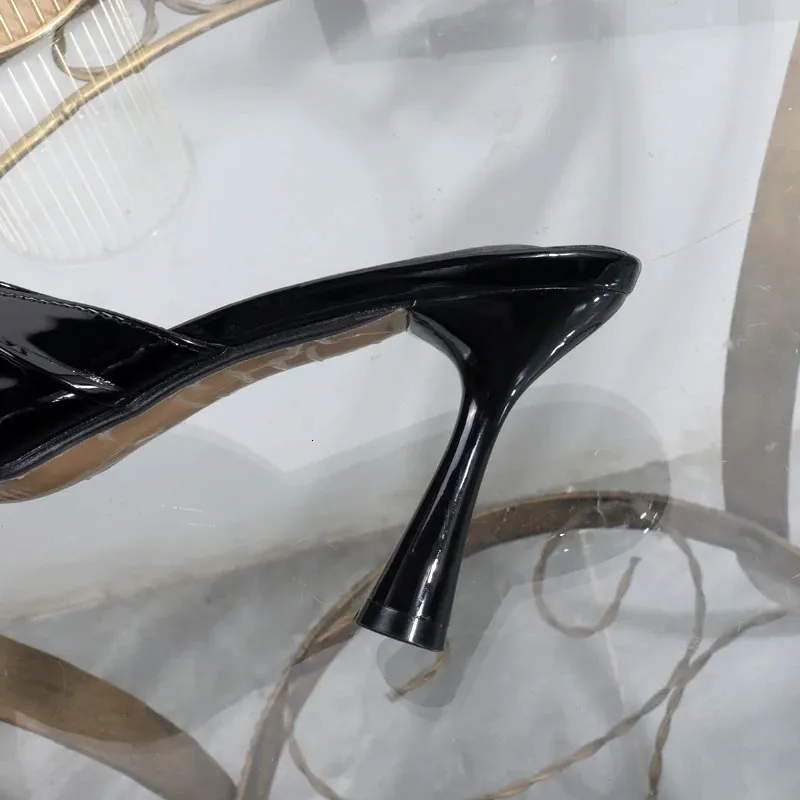 Elegant Women's Pleated Open Toe Sandals For Summer Parties_voghion.com