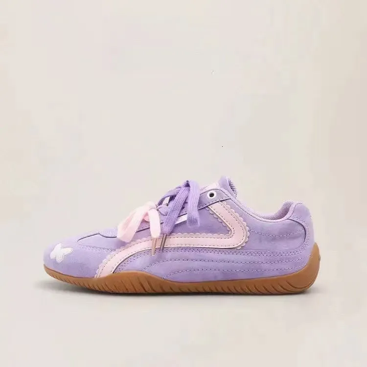 Designer Casual Sports Running Shoes For Men And Women Wear Resistant Synthetic Suede Leather With Graffiti Chunky_voghion.com